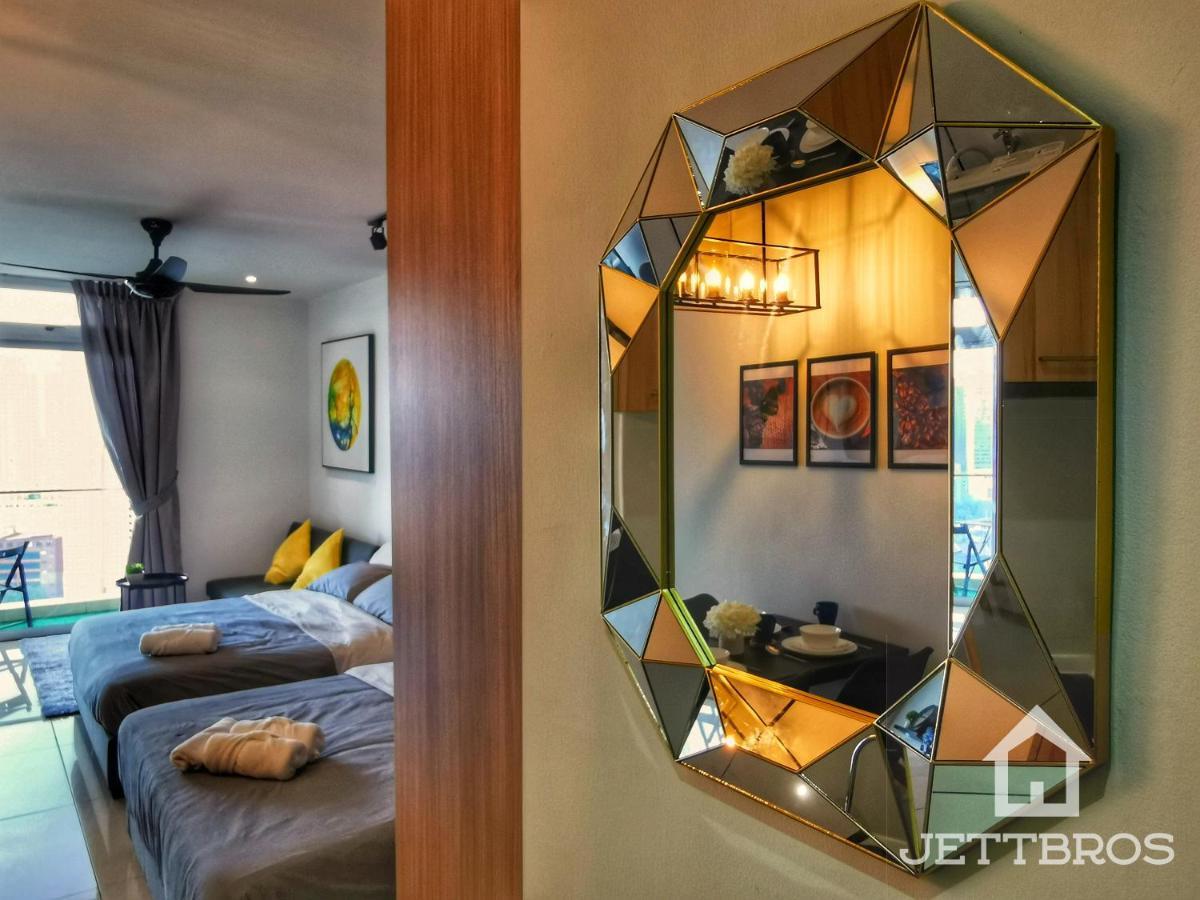 Apartament Ksl D'Esplanade By Jettbros Johor Bahru Zewnętrze zdjęcie