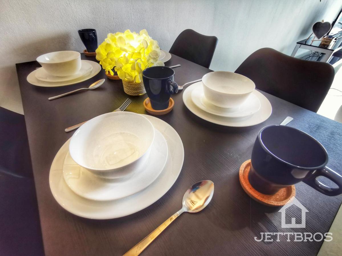 Apartament Ksl D'Esplanade By Jettbros Johor Bahru Zewnętrze zdjęcie