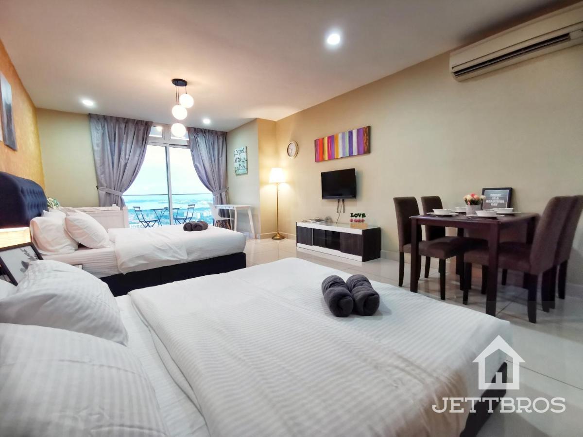 Apartament Ksl D'Esplanade By Jettbros Johor Bahru Zewnętrze zdjęcie
