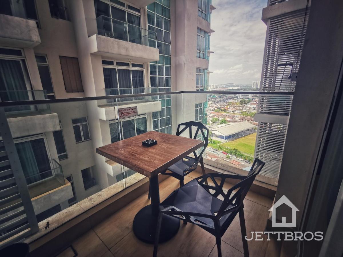 Apartament Ksl D'Esplanade By Jettbros Johor Bahru Zewnętrze zdjęcie