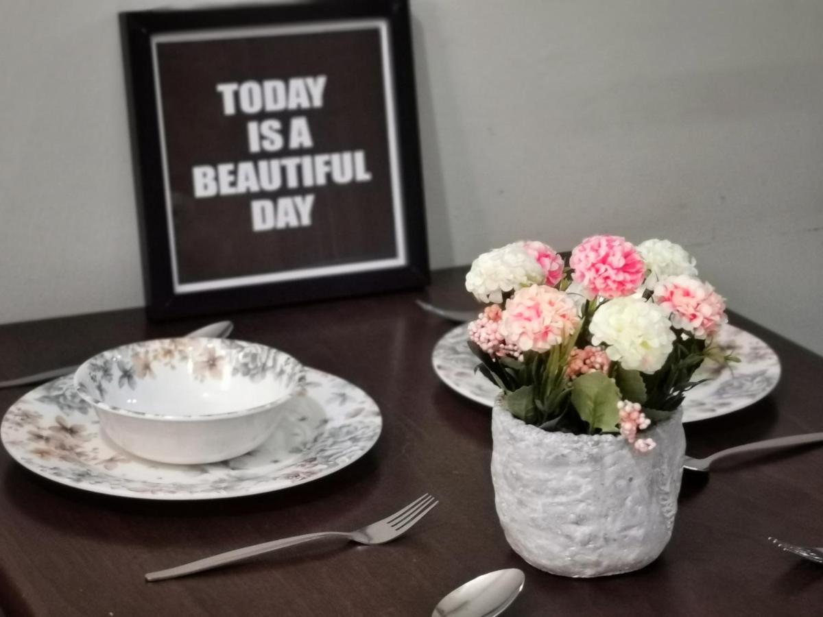 Apartament Ksl D'Esplanade By Jettbros Johor Bahru Zewnętrze zdjęcie