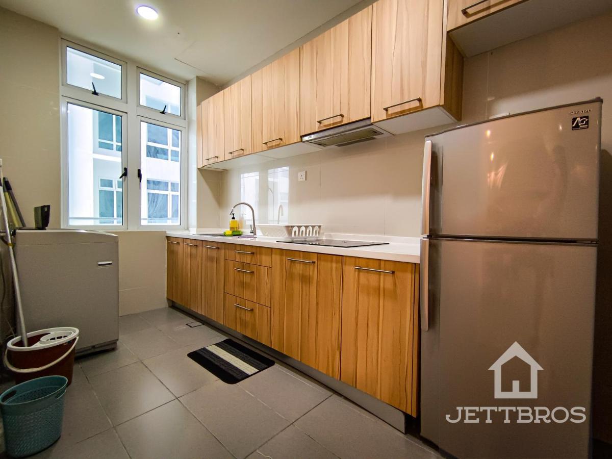 Apartament Ksl D'Esplanade By Jettbros Johor Bahru Zewnętrze zdjęcie