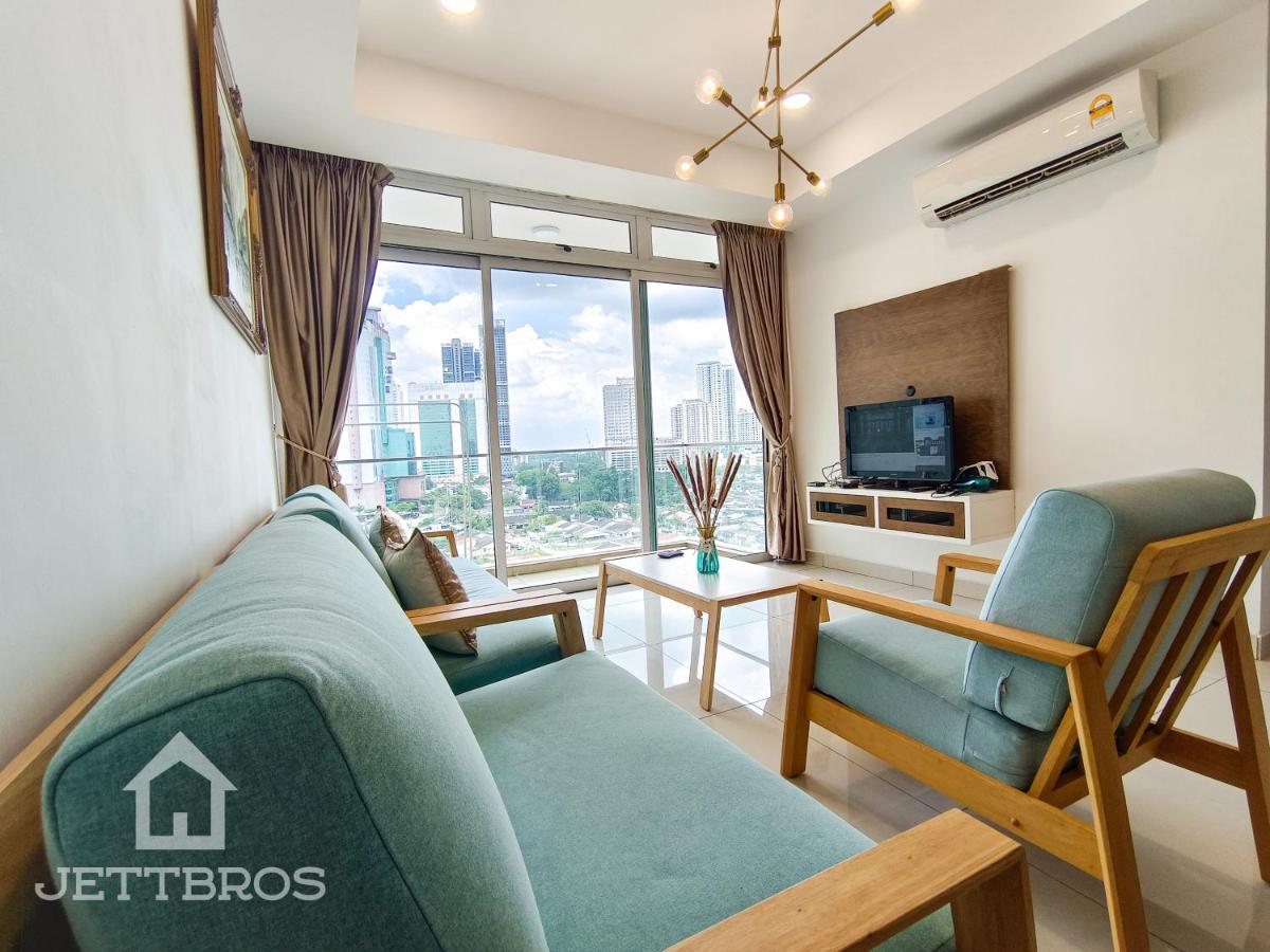 Apartament Ksl D'Esplanade By Jettbros Johor Bahru Zewnętrze zdjęcie