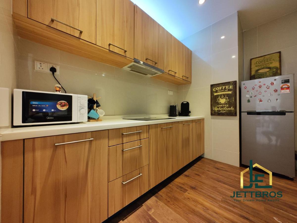 Apartament Ksl D'Esplanade By Jettbros Johor Bahru Zewnętrze zdjęcie