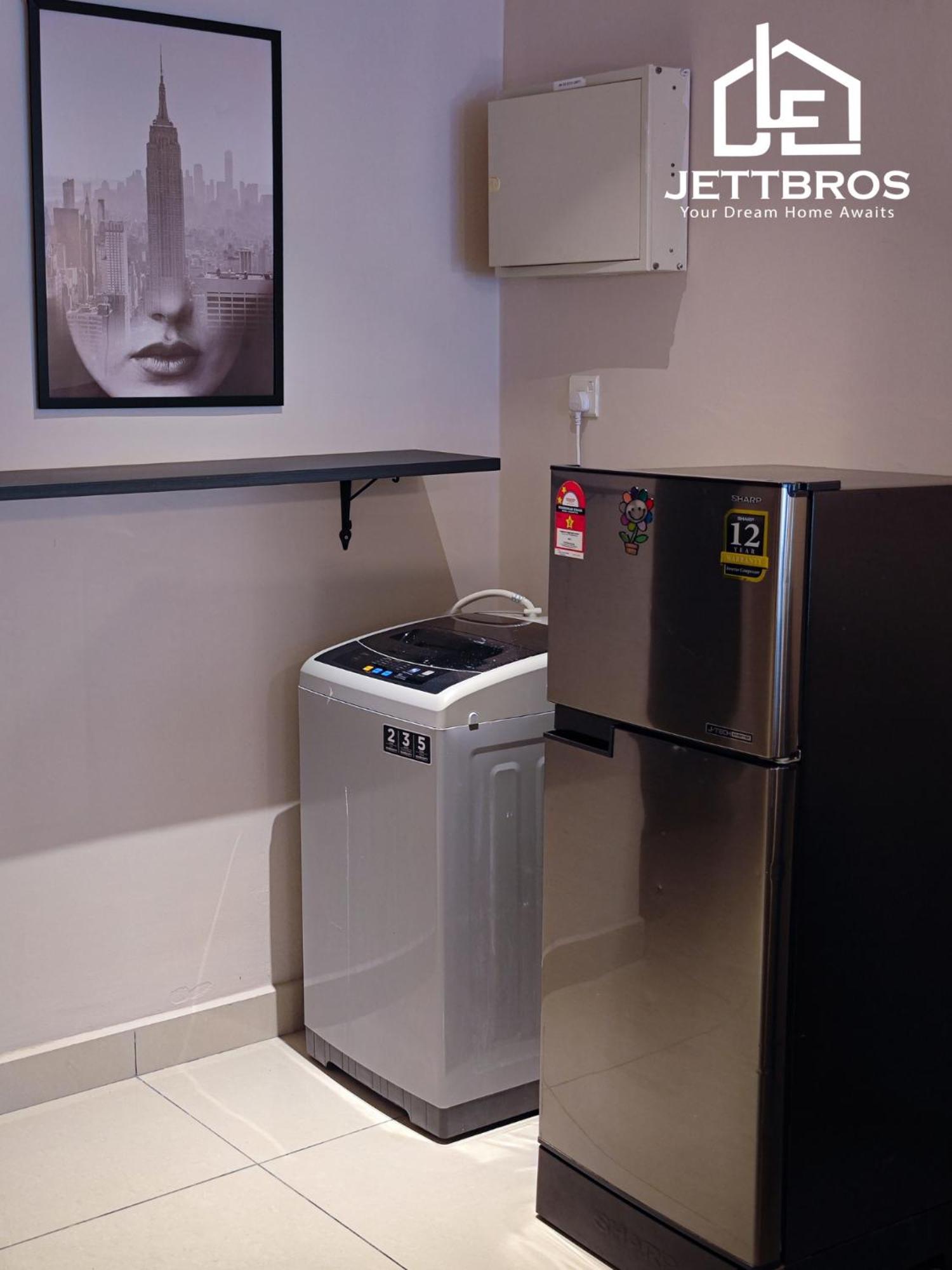 Apartament Ksl D'Esplanade By Jettbros Johor Bahru Zewnętrze zdjęcie